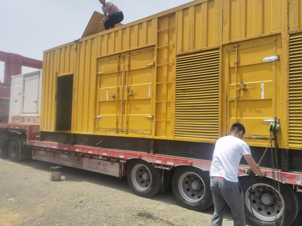 商南发电机出租100KW发电机需要什么规格的电缆线？
